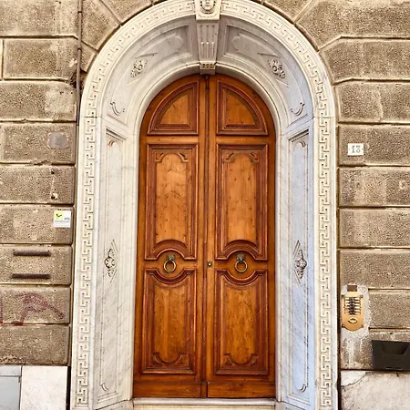 La Casina Di Ale Apartment *